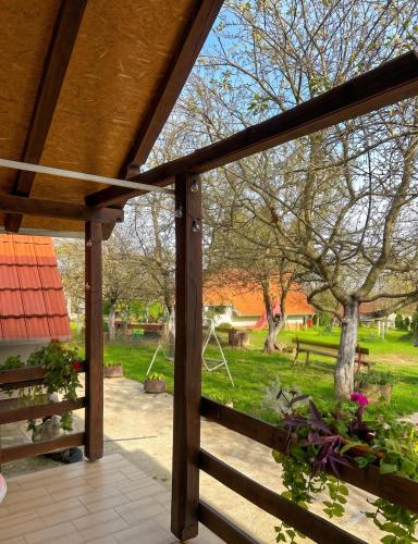 . Cozy bungalow in Brinjani with garden view 30 m²
