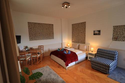 Astoria Apartment 1