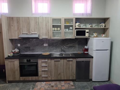 Apartments Pri Adamsovih 5