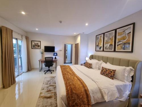 1 queen bed