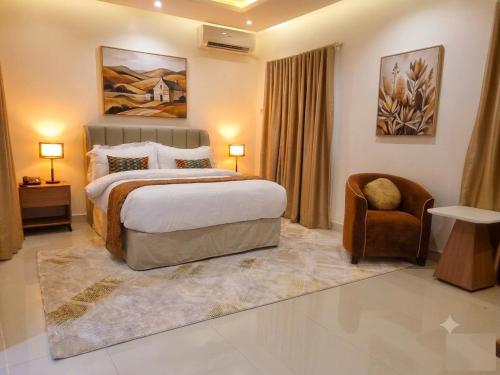 1 queen bed