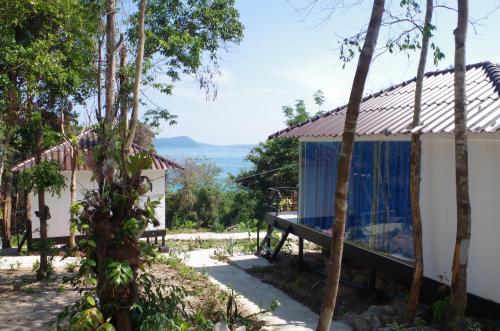 Balcony/terrace, Koh Rong Ocean View Bungalow in Koh Rong