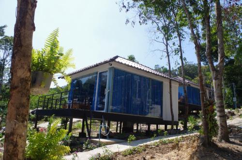 Balcony/terrace, Koh Rong Ocean View Bungalow in Koh Rong