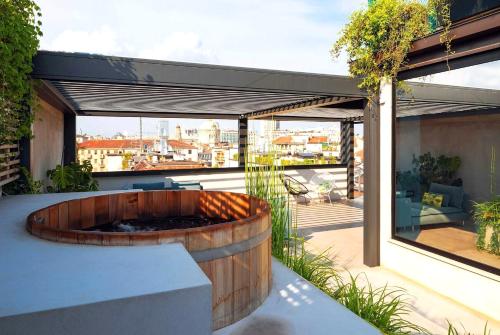 Spacious indipendent Appartment in Milan