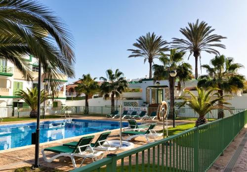 Modern apartment in Caleta de Fuste 60m² with shared pool