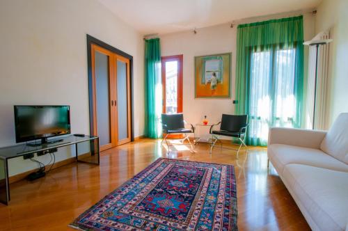 Casa 50, Milán (fotografie 8)