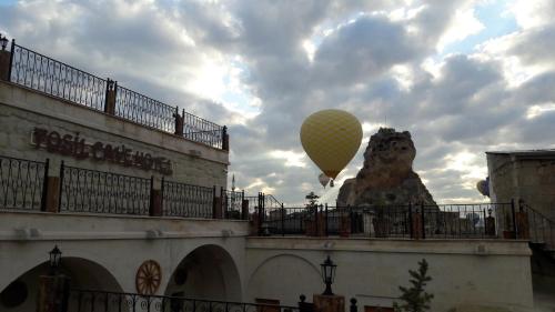 Fosil Cave Hotel