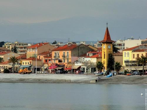 Appartements Au Cros De Cagnes - Location saisonnière - Cagnes-sur-Mer