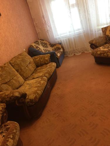 Apartment on Zvereva 44 in Nadym