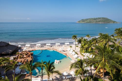 Costa de Oro Beach Hotel