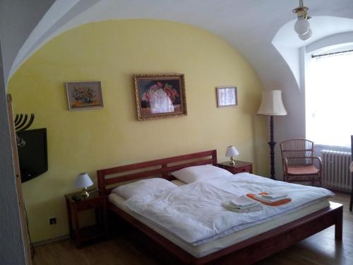 午睡旅館 (Pension Siesta) in 特萊邦