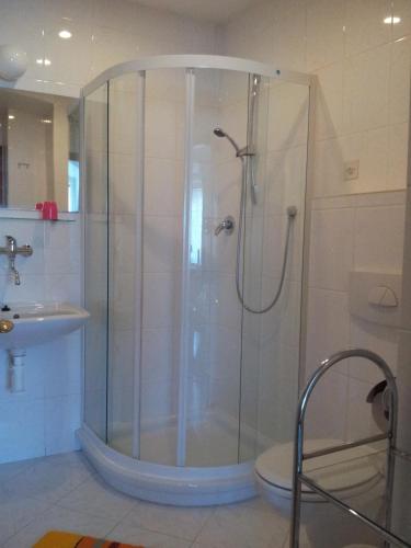 午睡旅館 (Pension Siesta) in 特萊邦