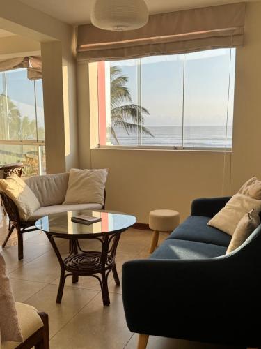 Brand-New Beachfront Luxury at Malecon Seoane Pimentel