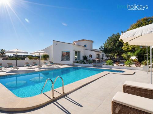 Villa Bonita by HMR Holidays