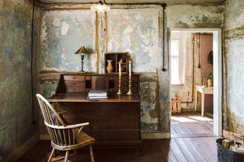 Historic School Apartment In Rensow