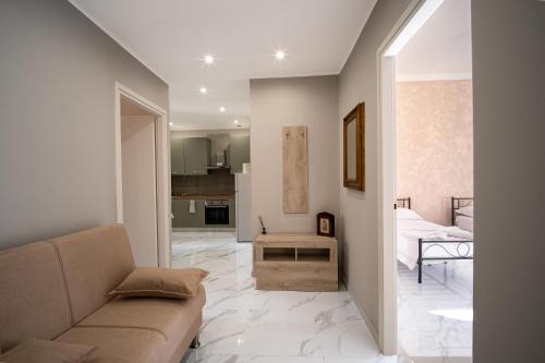AMI Metro House