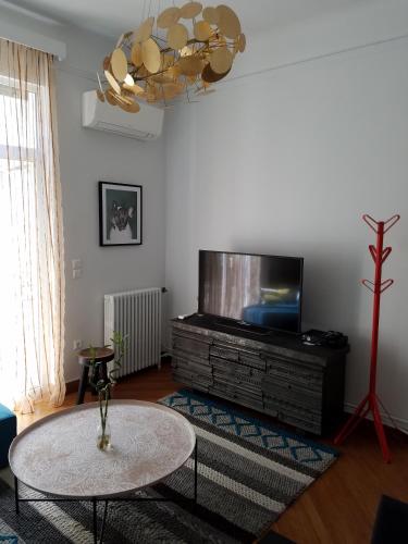 Lux Kolonaki Apartment - image 7