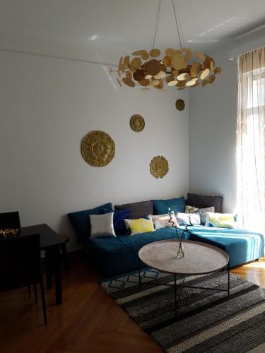 Lux Kolonaki Apartment - image 2