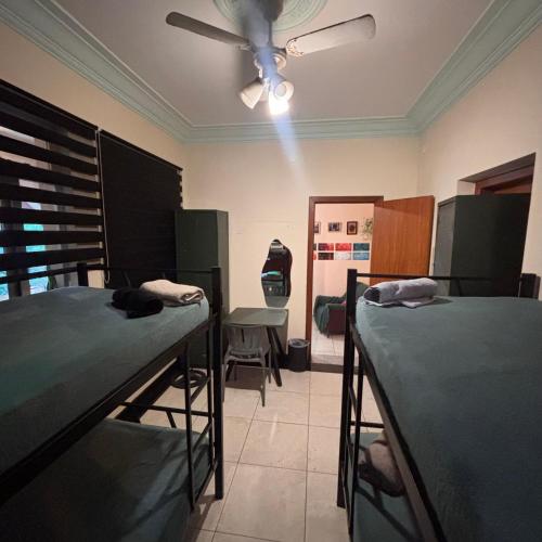 1 bunk bed