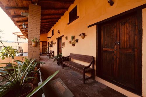 Casa Rústica en el Centro de Valle de Bravo
