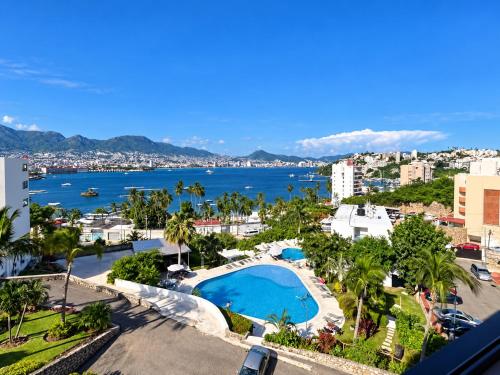 Astoria Grand Bay, Acapulco