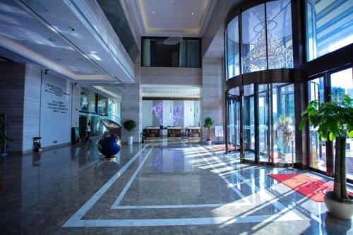 Kyriad Marvelous Hotel Xiangyin Bus Station