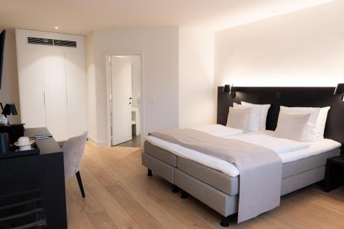 1 queen bed