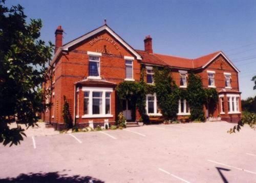 Holly Trees Hotel - main image