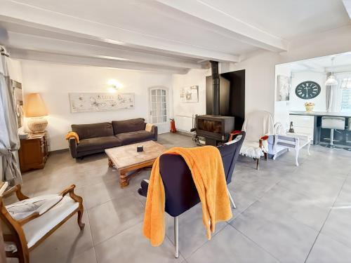 Maison 4 ch, familiale, proche commodité, Aurillac - Location saisonnière - Aurillac