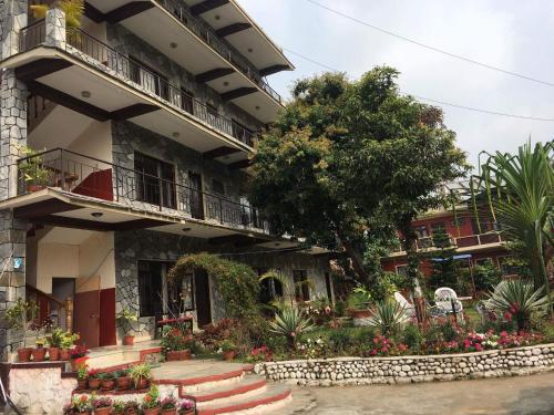 Trekkers Lodge – Pokhara, FL