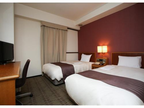 Twin Room - Non-Smoking