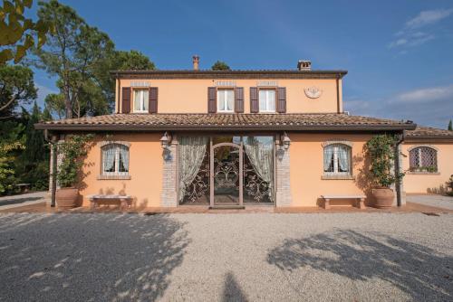 Sissepääs, Il Poggianino in Poggio Berni