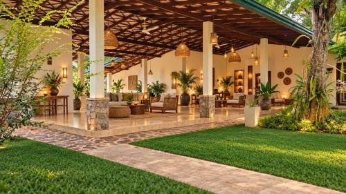 Cinnamon Retreats - Private Forest Estate & Villas