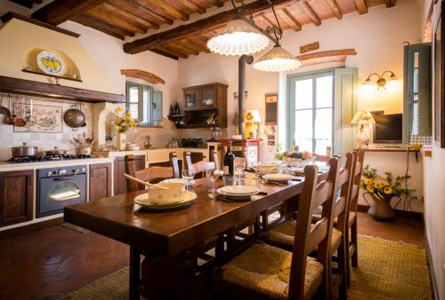 المرافق, Luxury pool villa in Cortona in Riccio