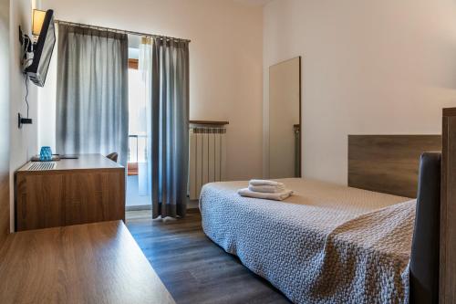 1 double bed