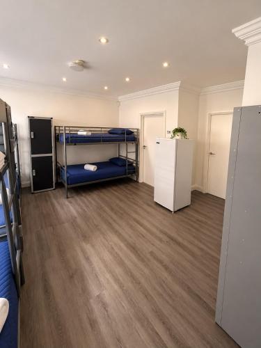 365 London Hostel 3