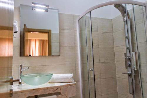 Sol Hotel