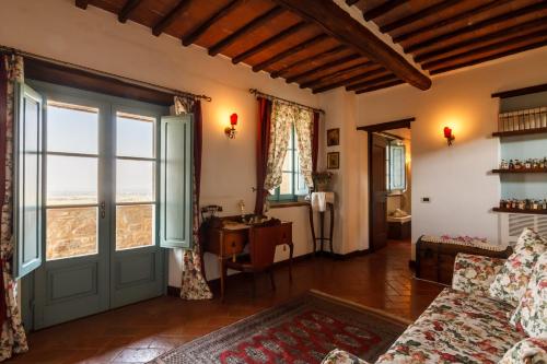 Luxury pool villa in Cortona in Riccio