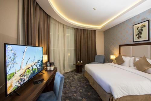 The Town Hotel Doha Room Type - Superior King Room
