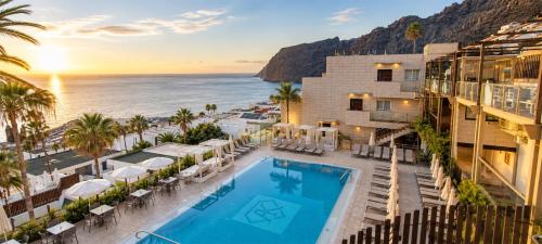 Klayman Diamond Aparthotel