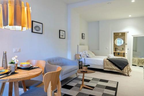 PM - Loft Valencia Espaciosos estudios con terraza cerca a las Artes y las Ciencias 5