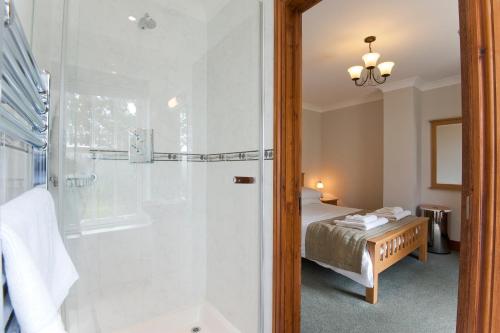 Green Acres Cottages - image 7