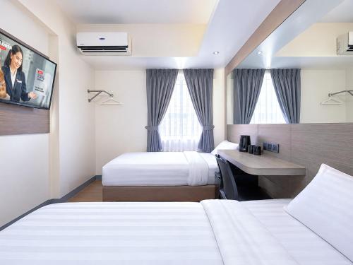 2 twin beds