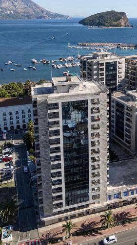 Fontana lux apartments