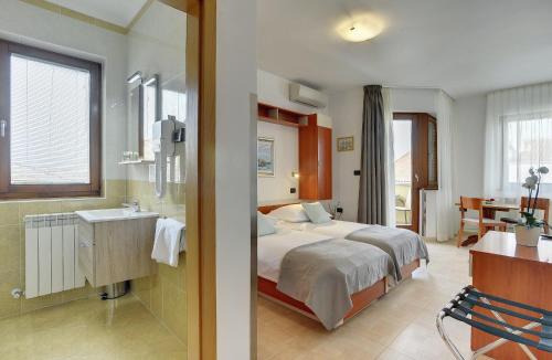 Villa Ni Na Rovinj - image 3