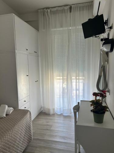 1 twin bed