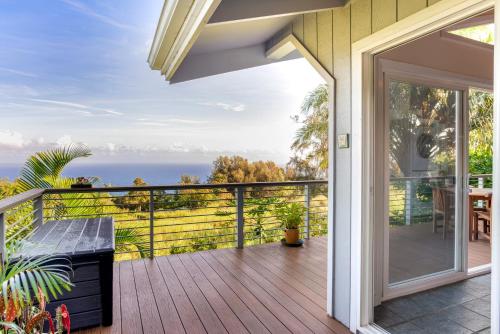 Waipio Glass House
