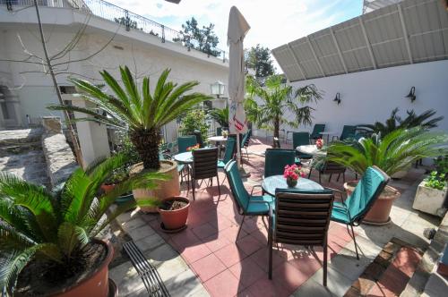 Hotel Oaza - main image