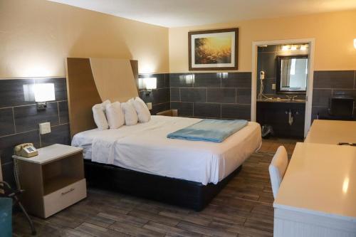 1 twin bed