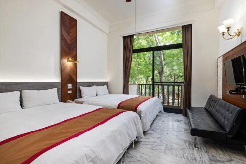Hu Shan Hot Spring Hotel